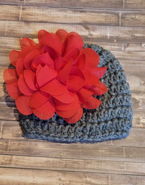 Crochet Beanie Hat: Preemie: Dark Gray