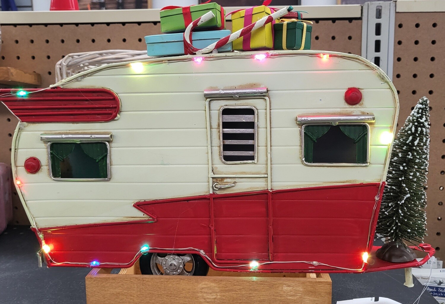 Wall Mounted Christmas Camper