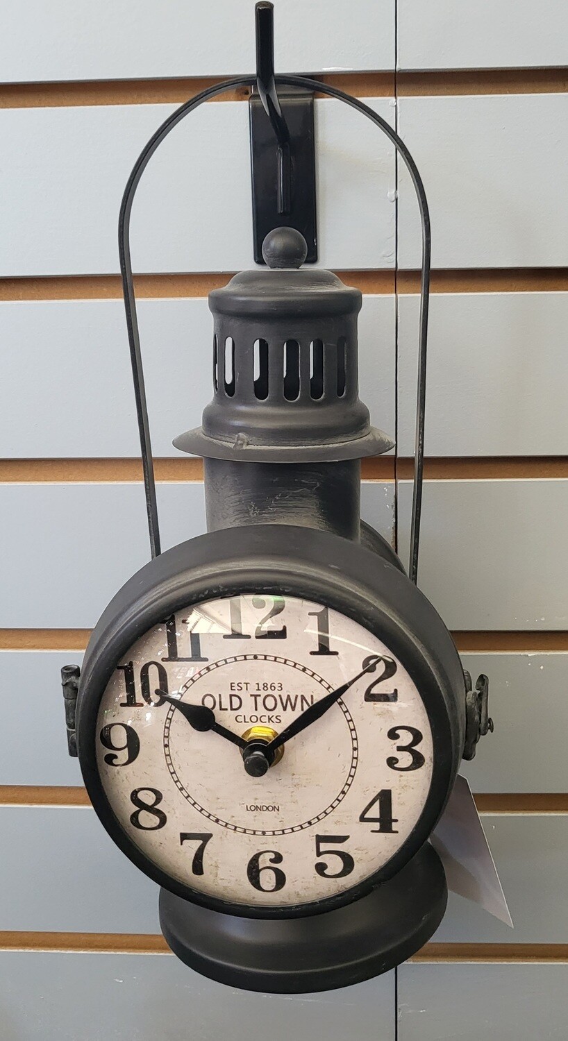 Clock - Railroad - Table