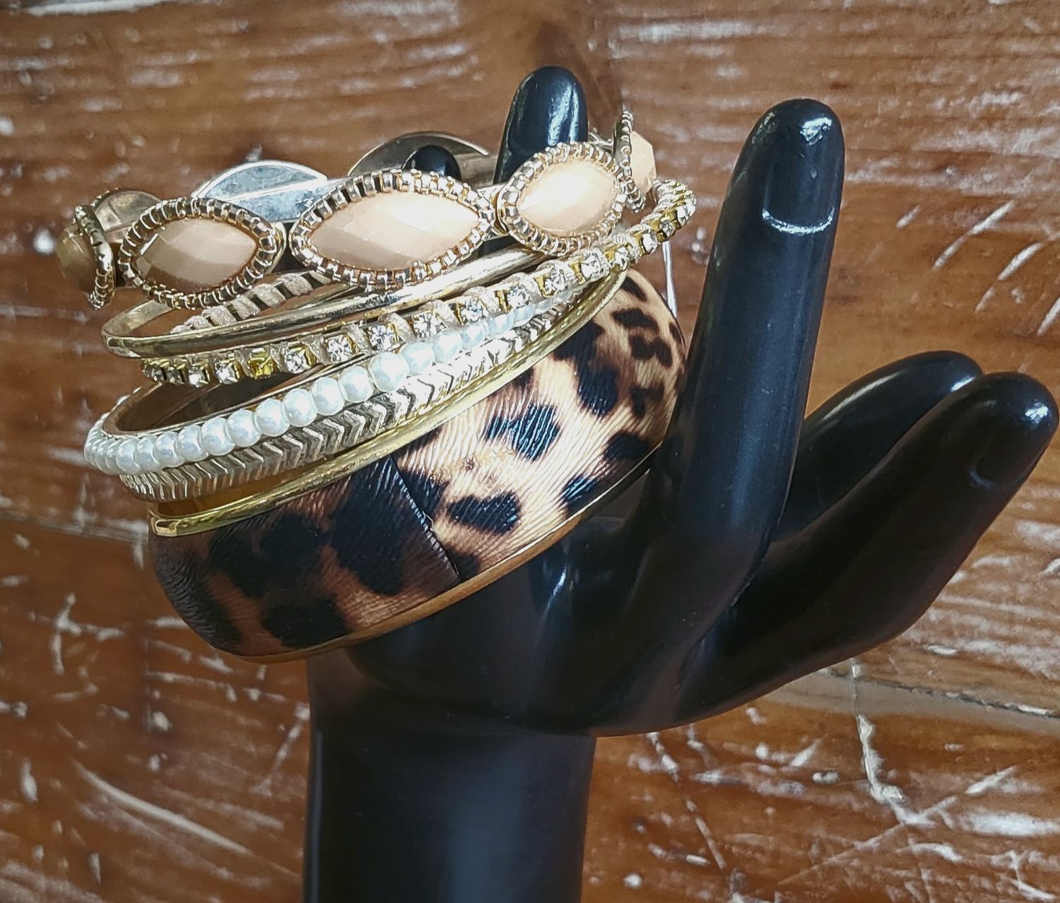 Bracelets - Bangles (6)