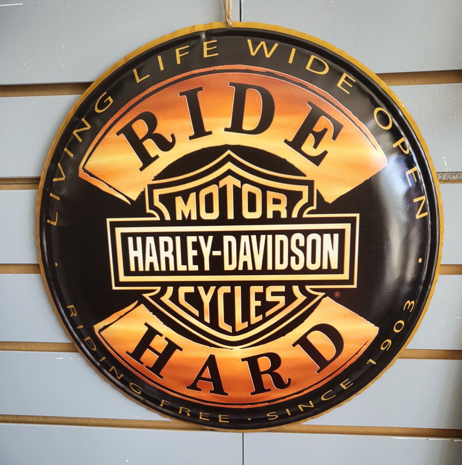 Harley Davidson Round Sign - Ride Hard