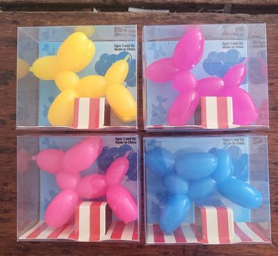 Balloon Dog - Stretch