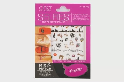Selfies-Travel Girl