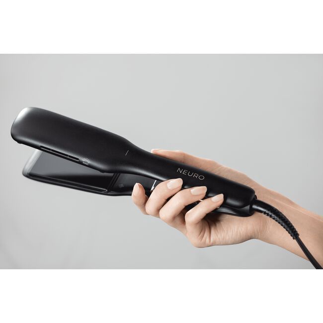PM NEURO SMOOTH 1.75" CERAMIC FLAT IRON