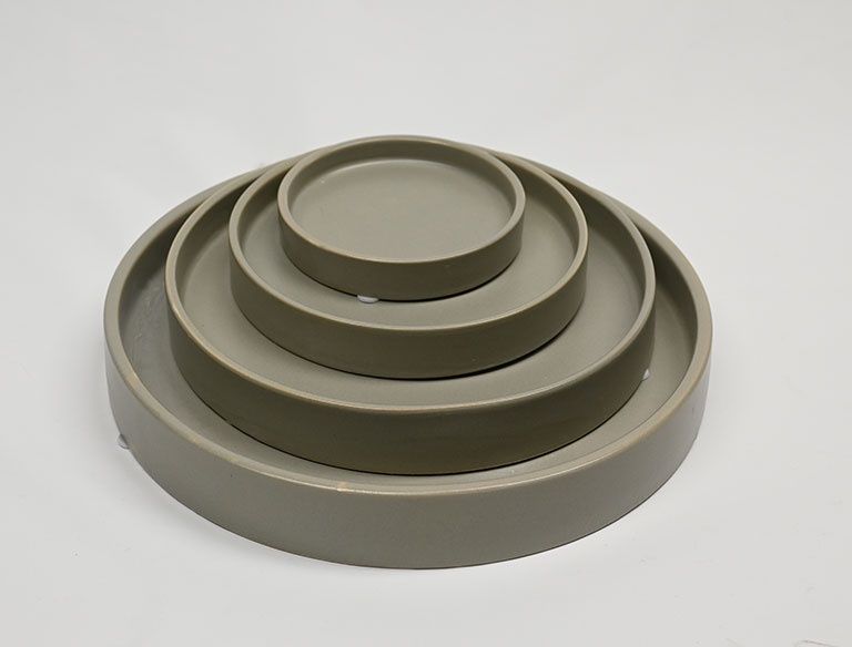 Simple Saucer - Mushroom Grey - 4'