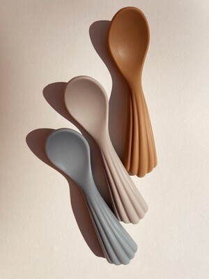 Konges Sløjd 3 Pack Spoons Silicone Warm Grey