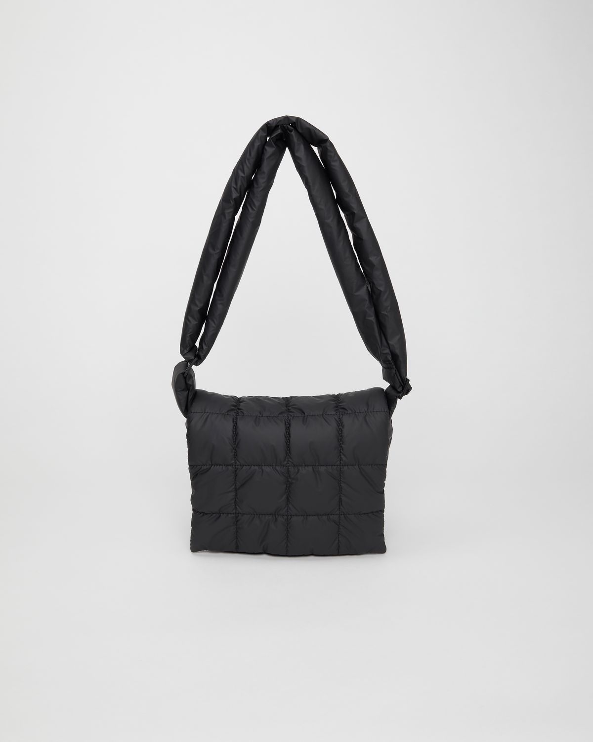 VeeCollective Porter Messenger Matt Black