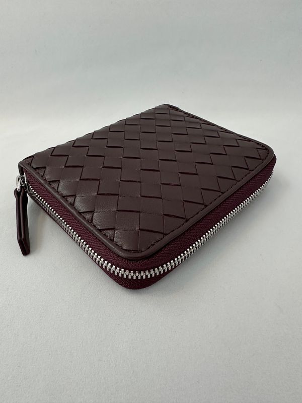 Les Visionnaires Elina Wallet Weave Silky Aubergine