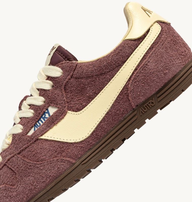 Autry Damen Sneaker Windspin aus Wildleder und Leder in Chianti und Rutabaga WSLW-UB41