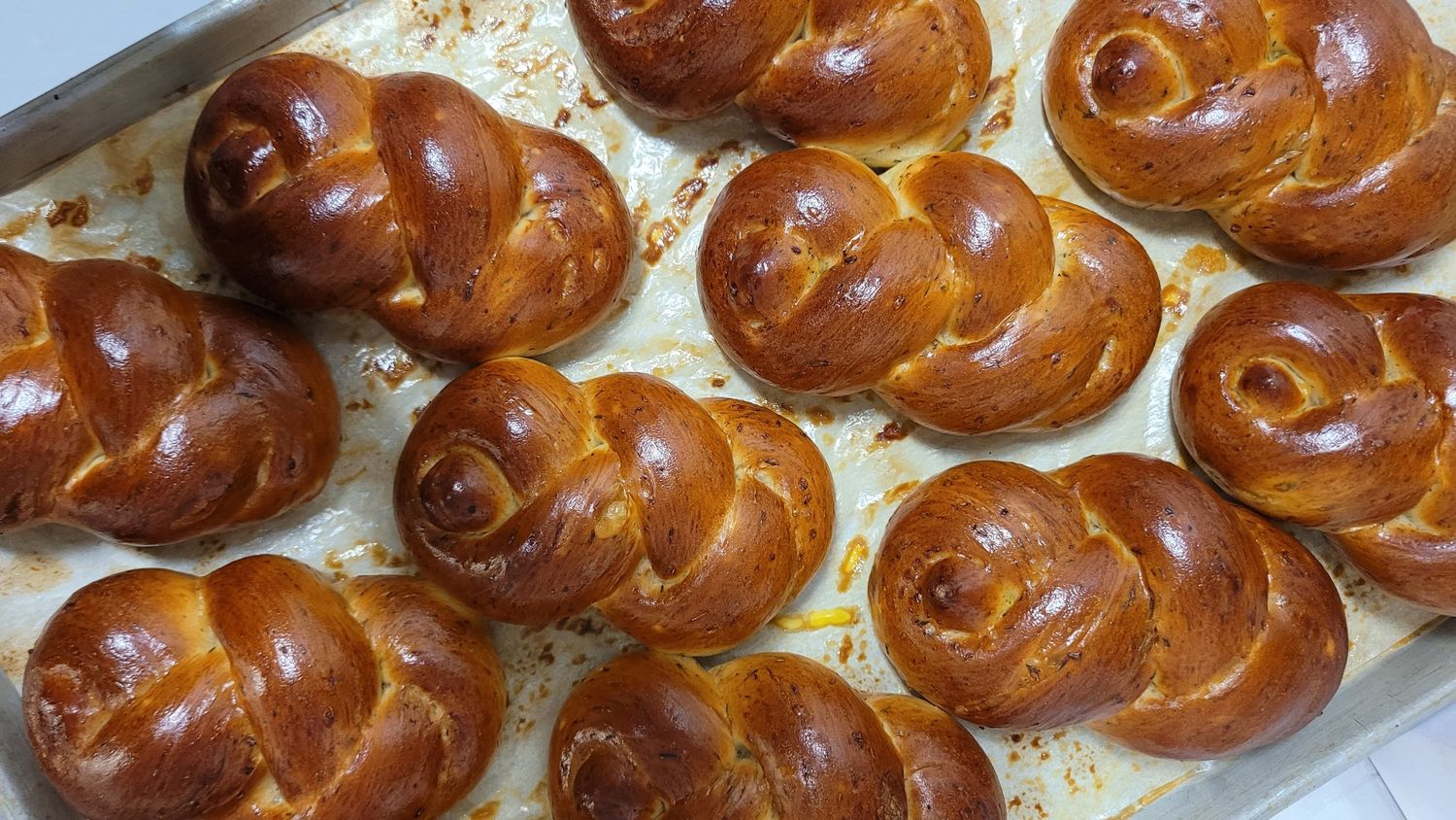 Mini Challah Bread