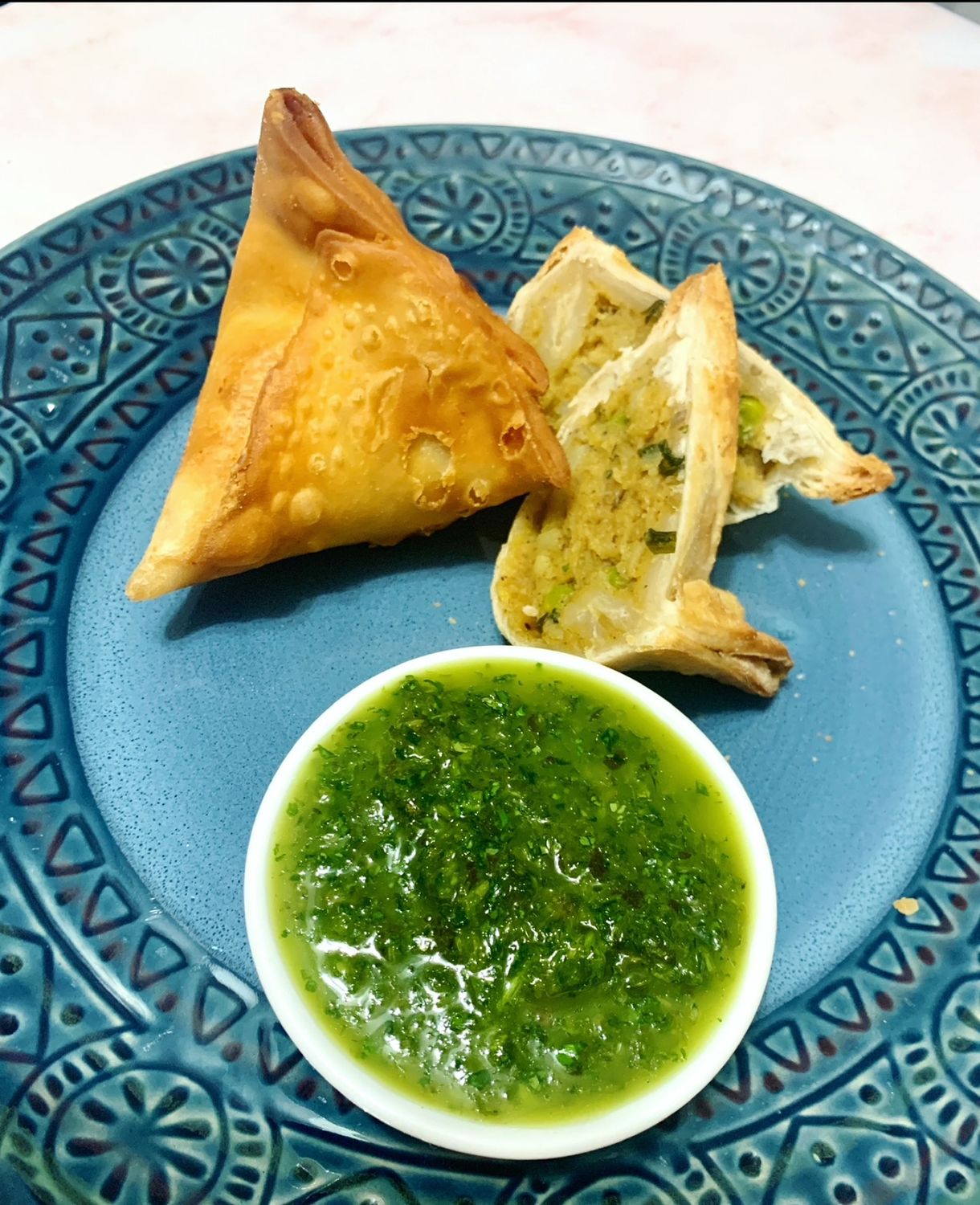 SoCo Vedge Samosas with Chutney