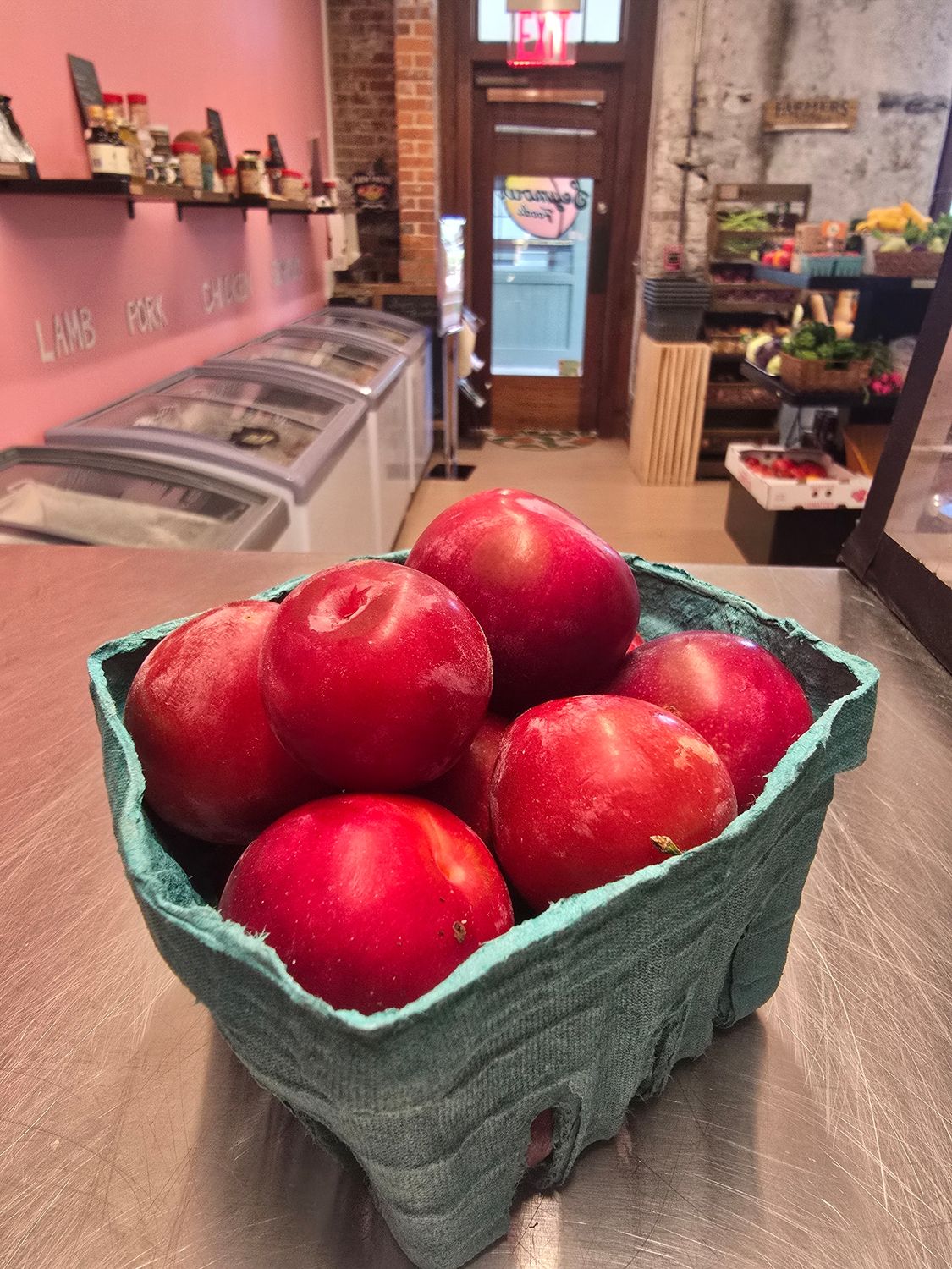 Plums (Methley)