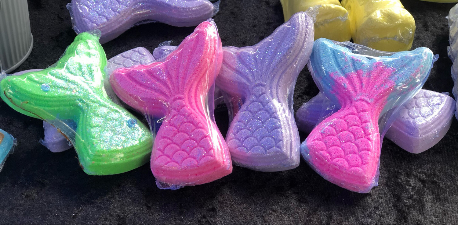 Mermaid tails Bath Bombs Mermaid tails Bath Bombs