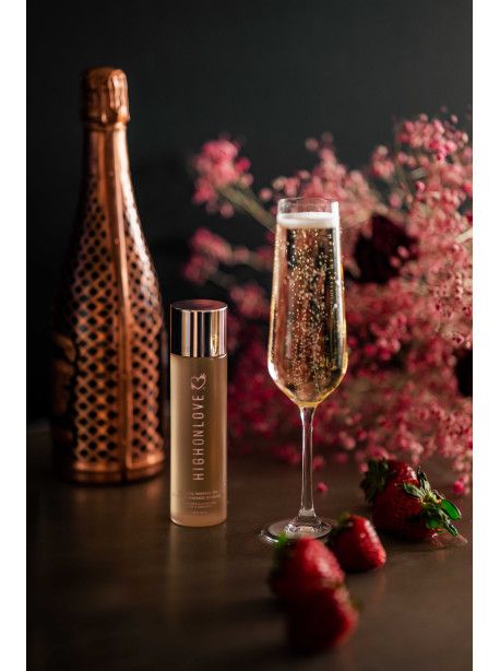 Huile de massage luxueuse Fraises et Champagne 120 ml - HighOnLove