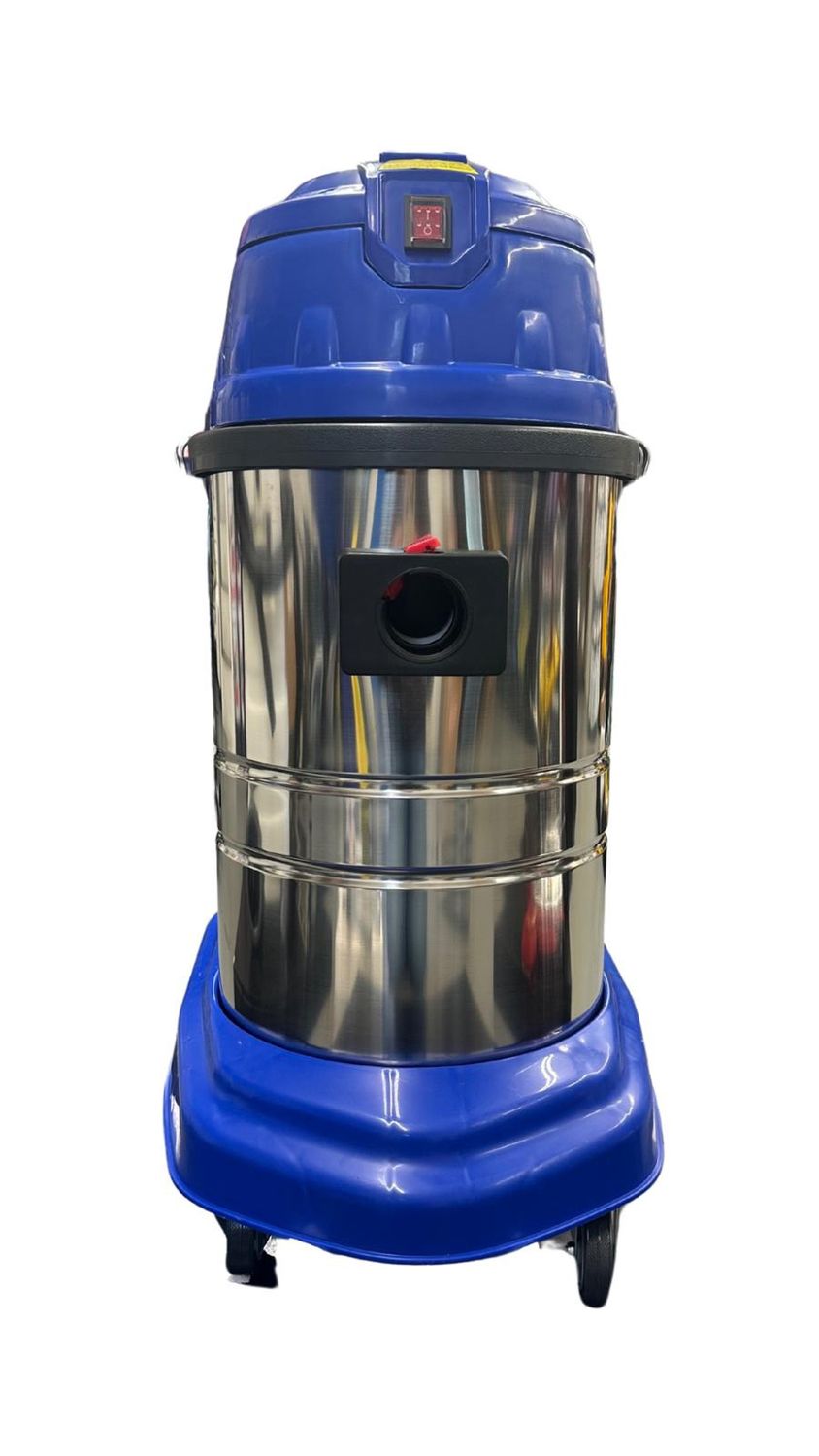 BY782 - 7 Gallon Stainless Steel Wet/ Dry Vacuum with Toolkit- - - NON REFUNDABLE - - -