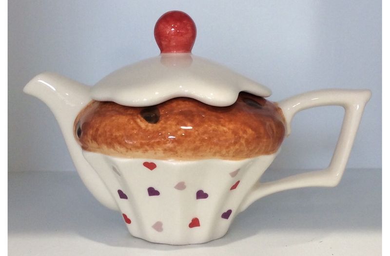 Cake One-Cup Teapot