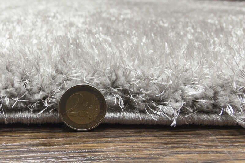 Grey Shaggy Rug - Plush