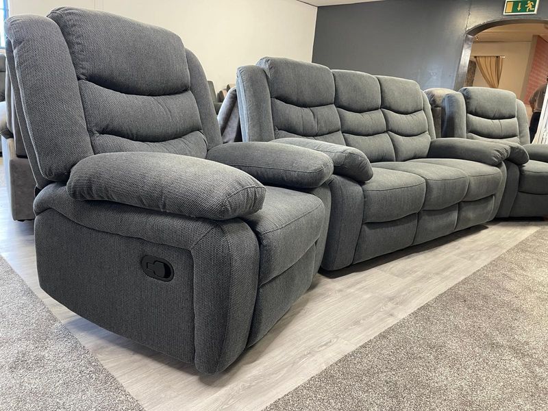 Phoenix Suite in Ash - Elegant 3+1+1