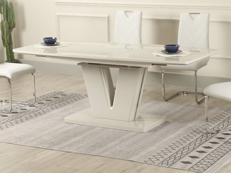 Vicenza Extension Table – Solid &amp; Stylish Dining Table