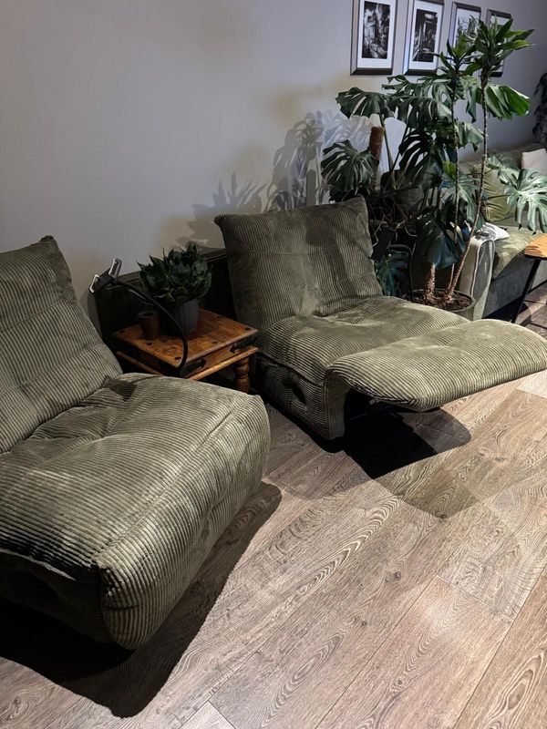 Azz Gaming Chair – Now Available!