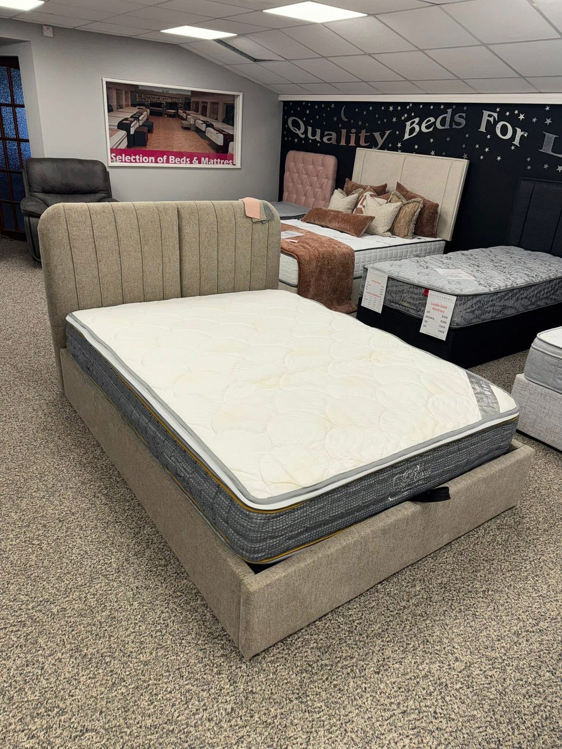 Azz Gaslift Storage Bed 4’6