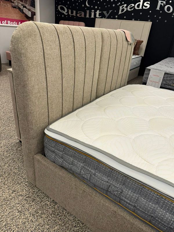 Azz Gaslift Storage Bed 4’6