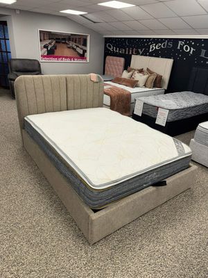Package M Doyle - 4’6 Pink Azz Bed + Florence Mattress