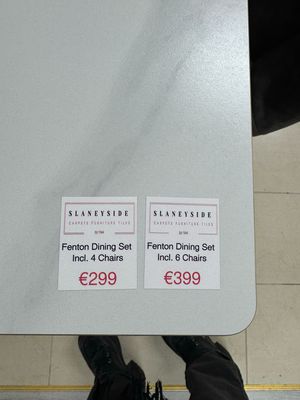 Fenton Dining set + 4 Chairs