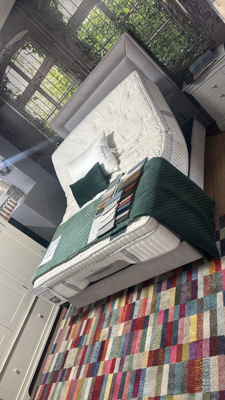 Azura Electric Bed Set (incl. Mattress)