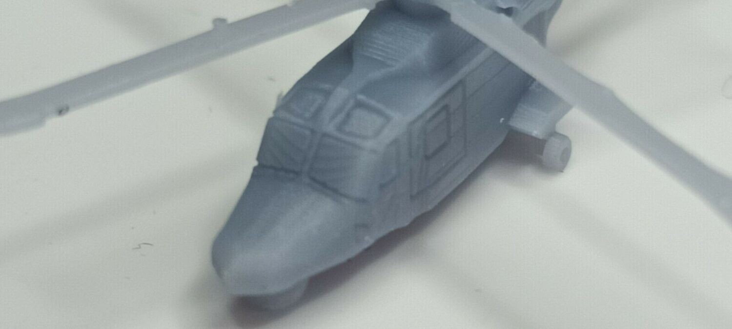 1/350 model Westland Lynx HAS.2 helicopter (sold as set of 2)