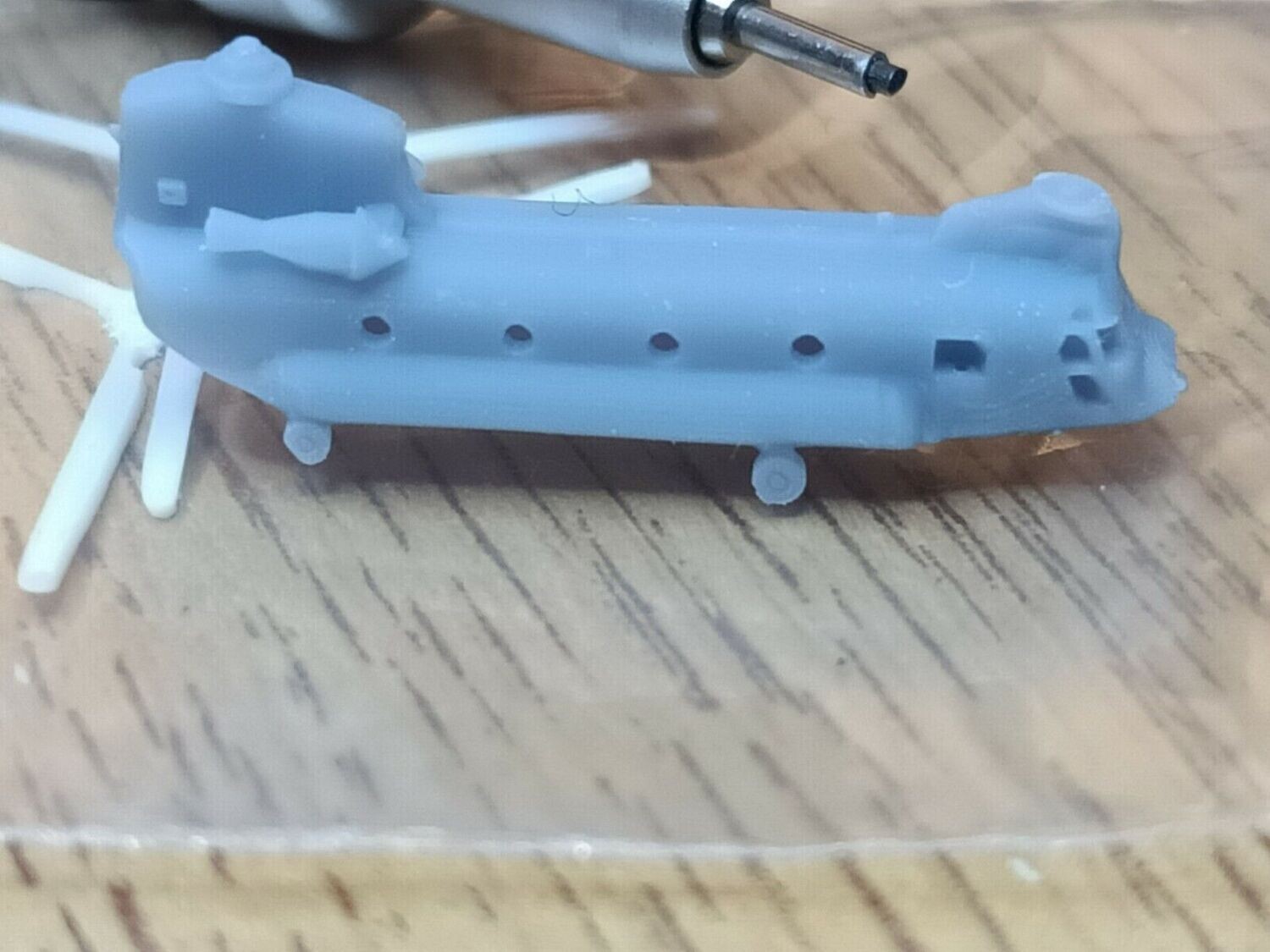 1/600 Chinook helicopter set of 2