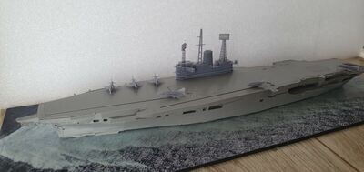 HMS Ark Royal (R09) 1/700 aircraft carrier waterline model ship kit HMS Ark Royal (R09) 1/700 aircraft carrier waterline model ship kit
