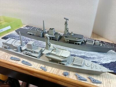 Type 23 Frigate 1:350 waterline ship model kit PLA and Resin printed Type 23 Frigate 1:350 waterline ship model kit PLA and Resin printed