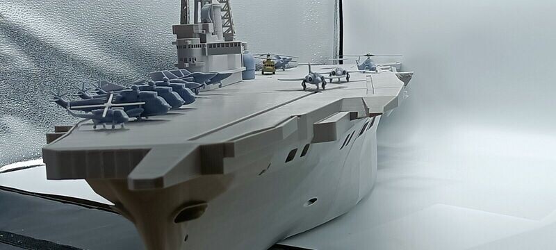 HMS Ark Royal (R09) 1/200 aircraft carrier full hull model ship kit and aircraft