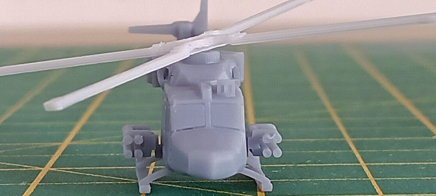 1/200 model Army Westland Lynx TOW helicopter set of 2