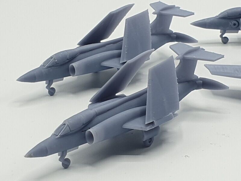1/200 model HS Buccaneer with both folded and swept wings