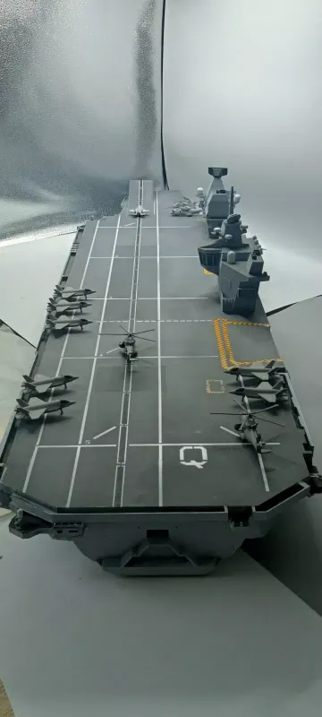 HMS Queen Elizabeth aircraft carrier For RC conversion 1/200 model