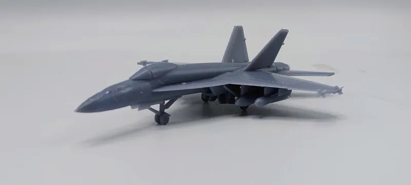 F18 Super Hornet mix of flight and folded wings 1/144 model set of 2