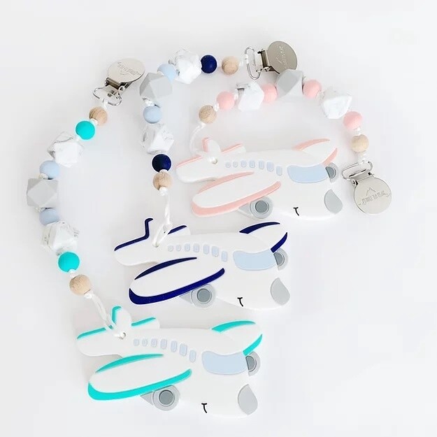 Airplane Pendant and Clip