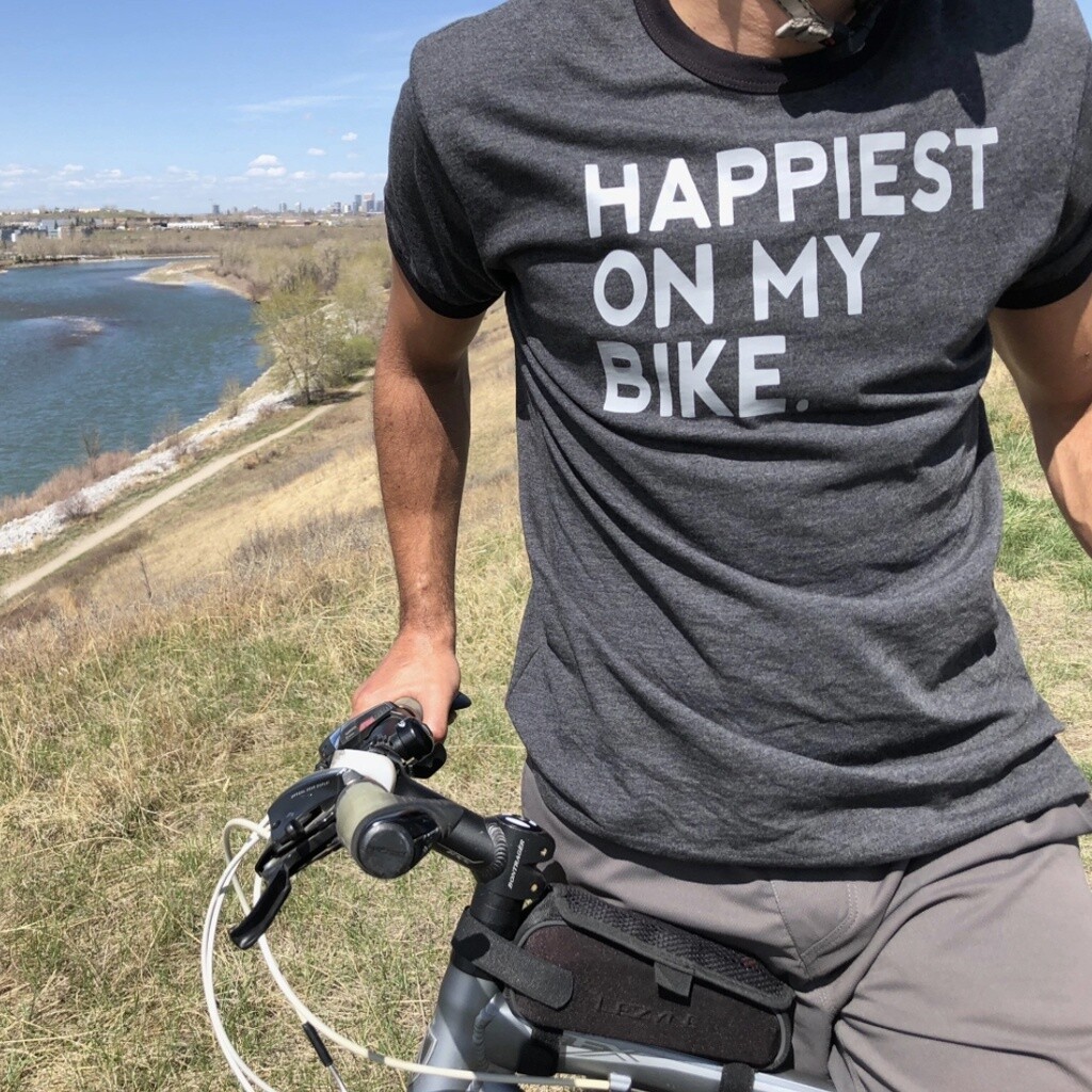 Happiest On My Bike (Men's Crewneck T-Shirt)