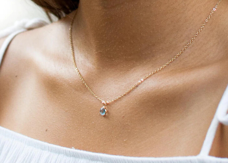 STERLING SILVER SWAROVSKI BIRTHSTONE NECKLACE