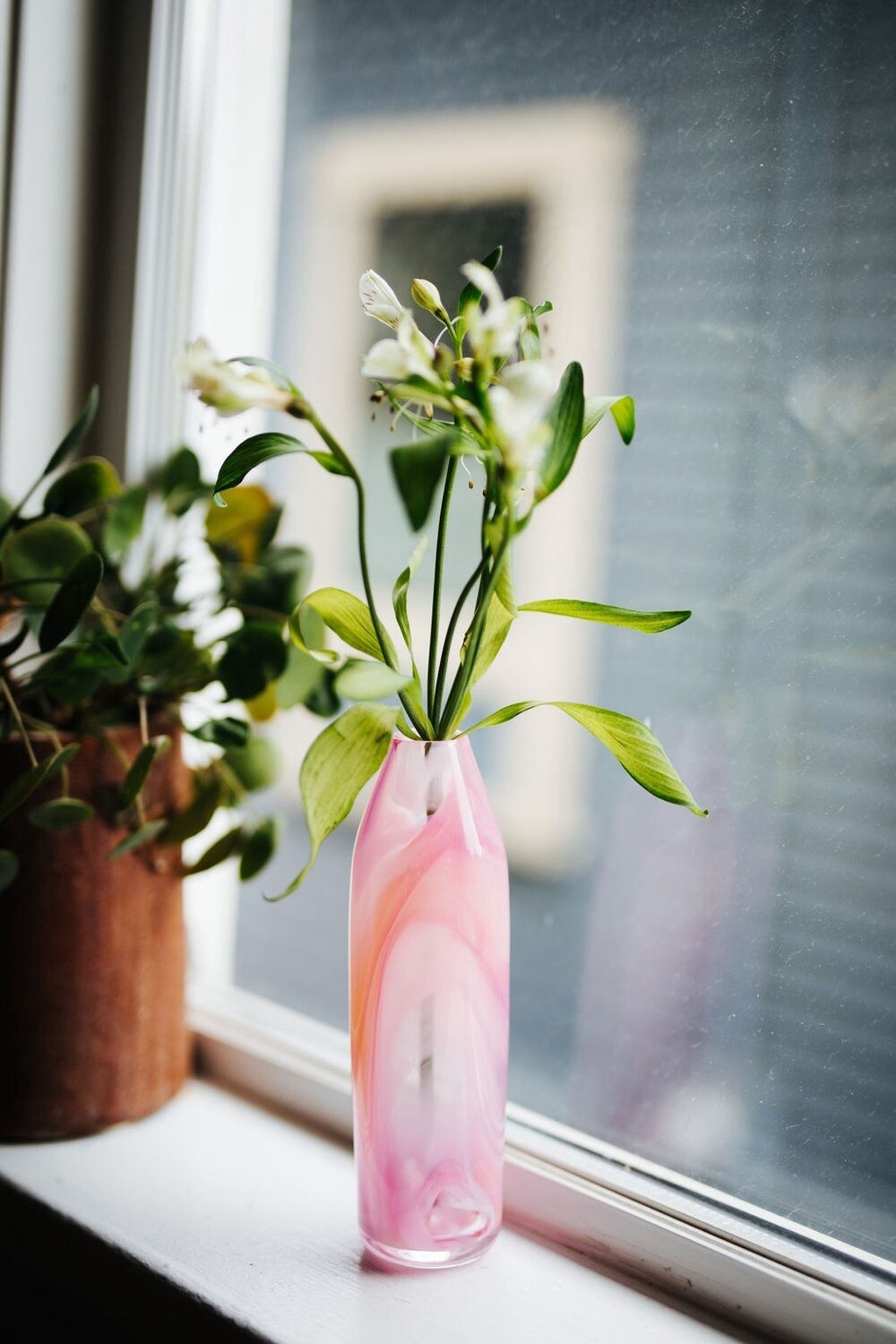 Glass Blown Melting Milkshake Tie-Dyed Pencil Vase