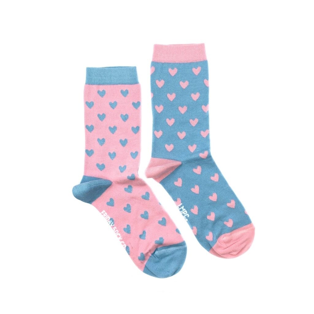 Women&#39;s Pink &amp; Blue Heart Socks