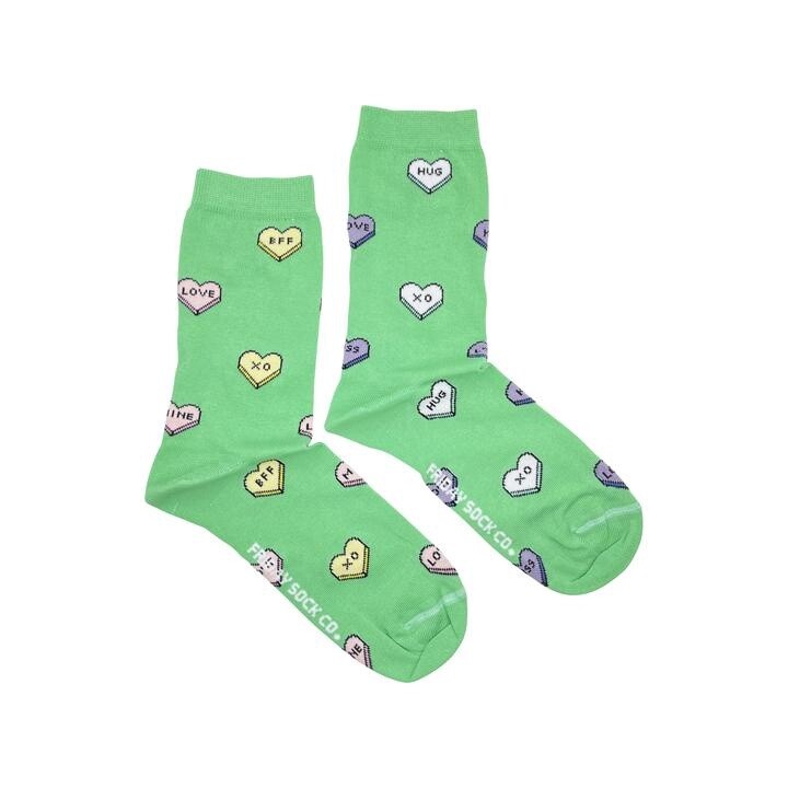 Women&#39;s Green Candy Heart Socks