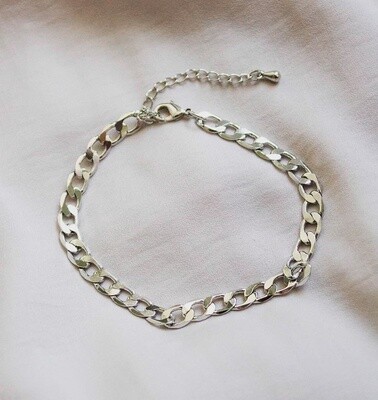 Kayla Curb Chain Bracelet