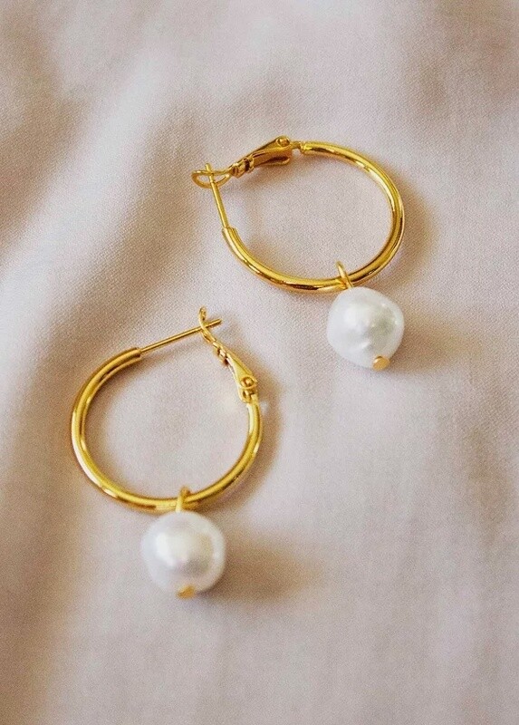Yua Pearl Hoops