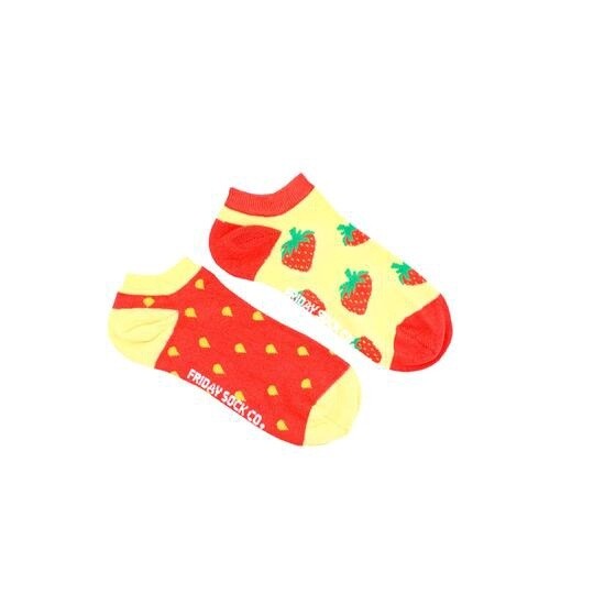 Women&#39;s Inside Out Strawberry Ankle Socks
