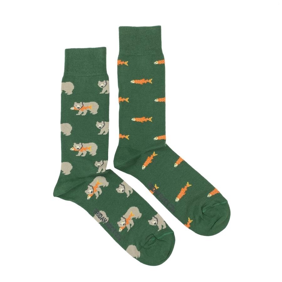 Men&#39;s Salmon &amp; Grizzly Bear Socks