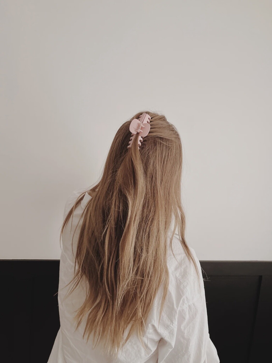 Small Pale Pink Claw Clip