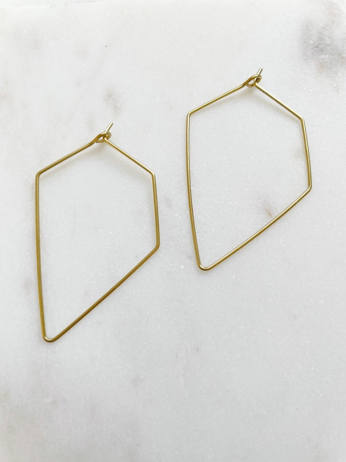 Wire Shape Hoop Earrings